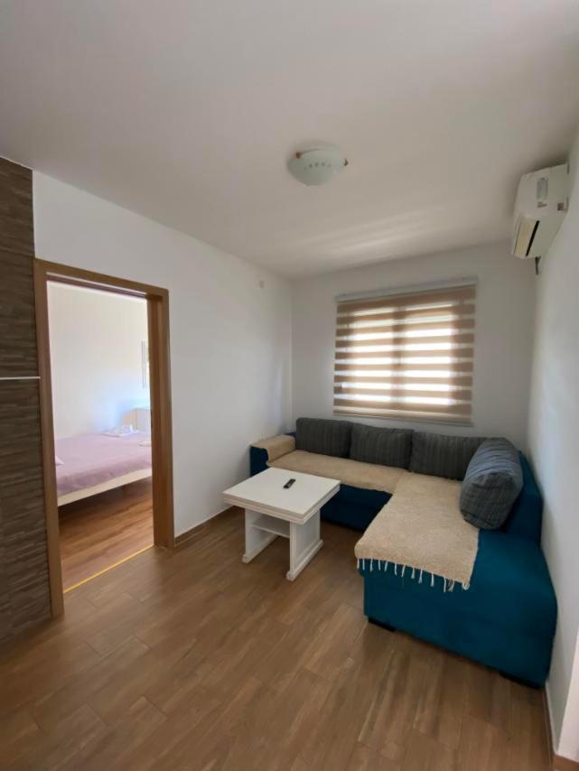 Apartments Luna Bar Kültér fotó