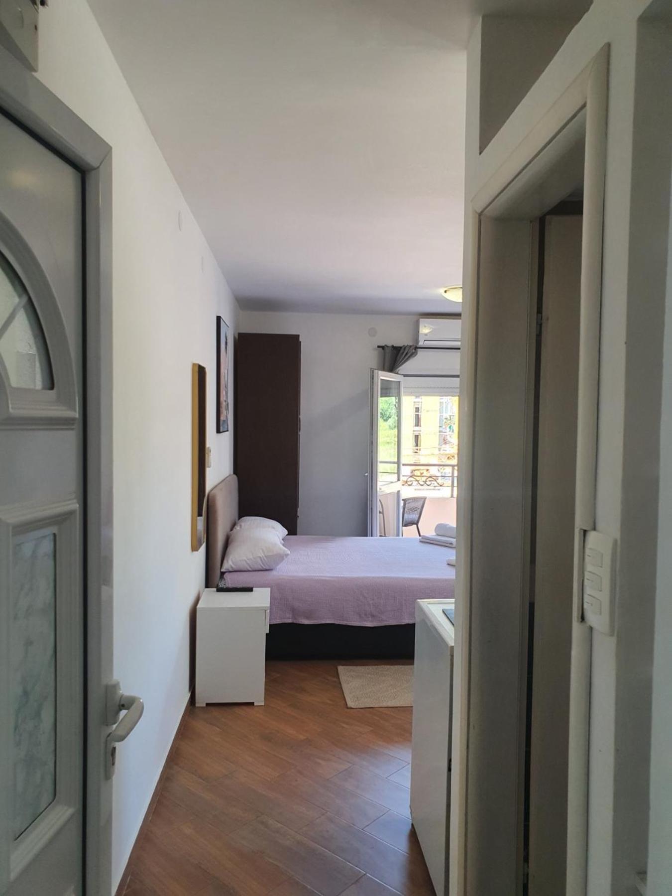 Apartments Luna Bar Kültér fotó